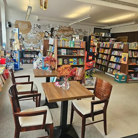 Cozy دولني كوبين